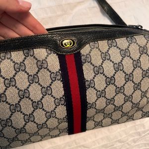 Gucci GG Sherry Line Shoulder Bag Gray Red Navy
